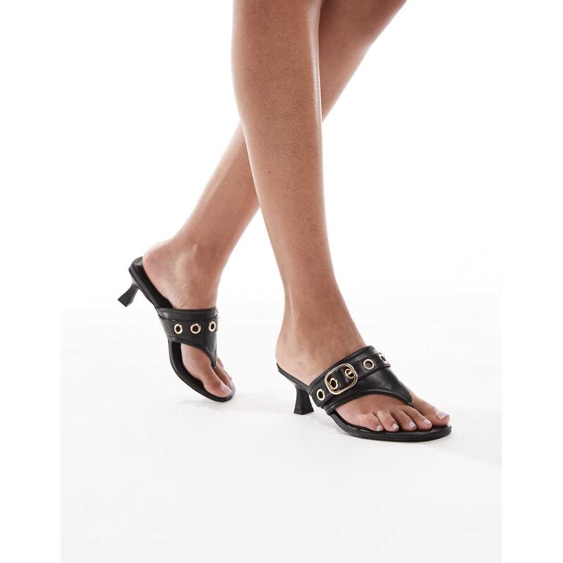 RAID Inkaa kitten heeled toe thong sandals with buckle in black 113465007
