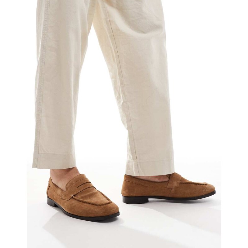 schuh Rush loafers in tan suede-Brown