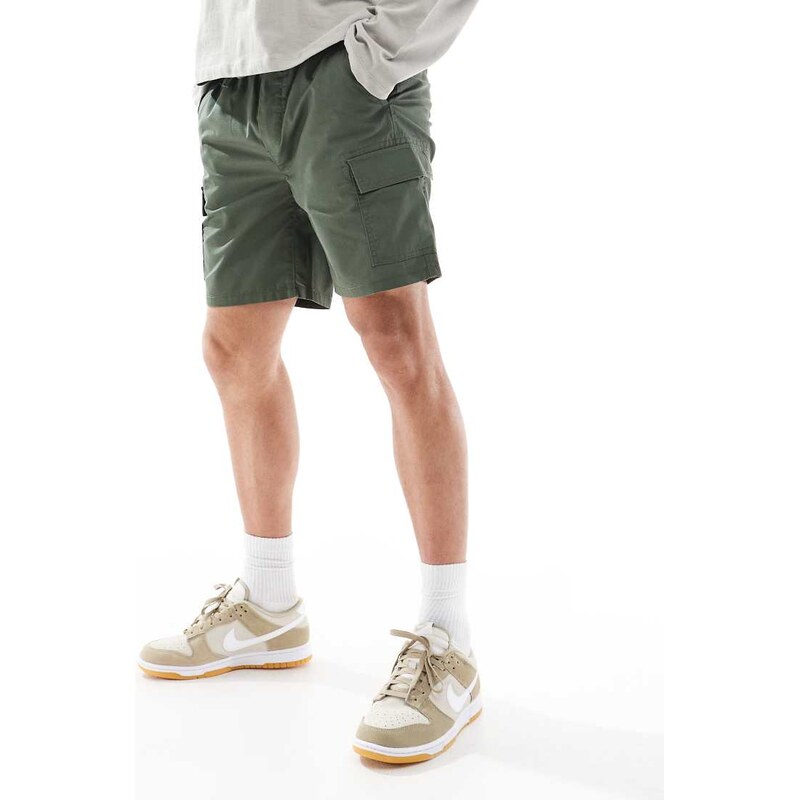 ONLY & SONS cargo shorts in dark khaki-Green