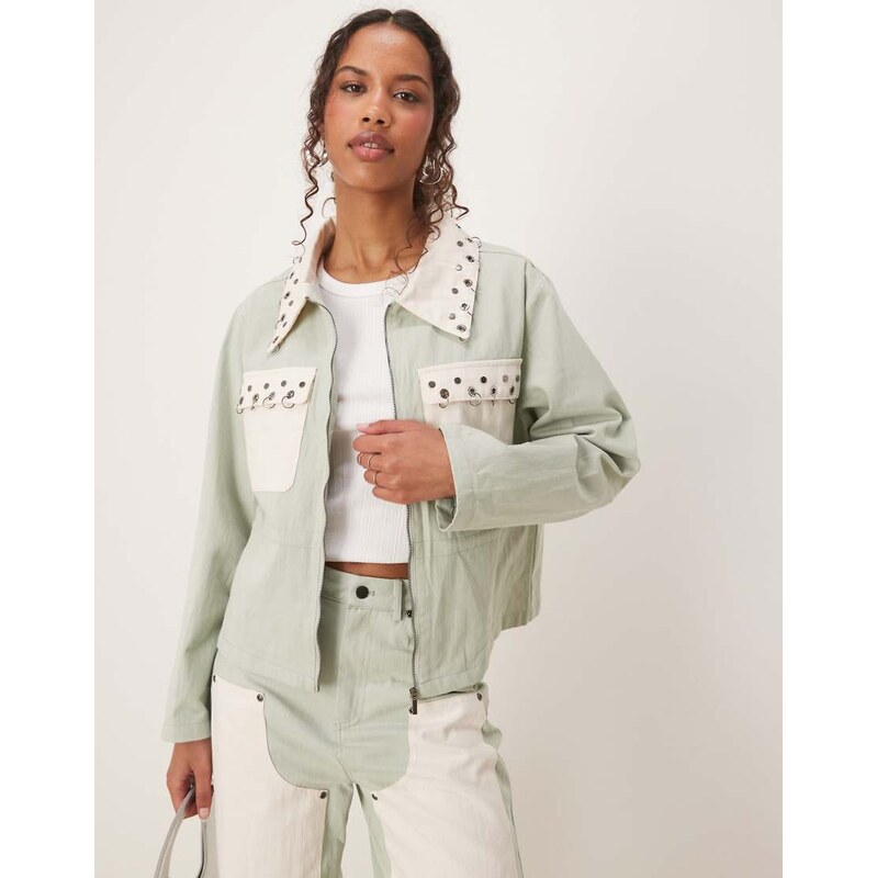 Ghospell contrast denim jacket in ligjt green 106266506