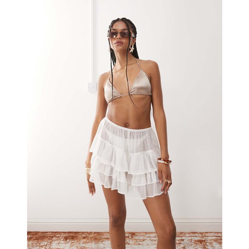 Miss Selfridge beach sheet contrast dobby chiffon frill mini short in 106291529