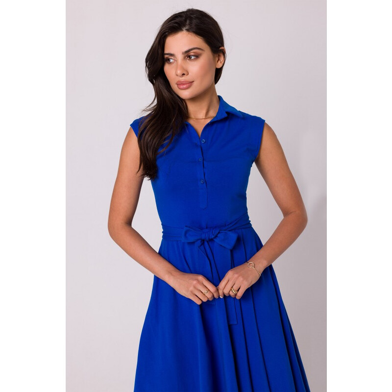 Bavlněné šaty ve střihu modré model 18407249 - BeWear