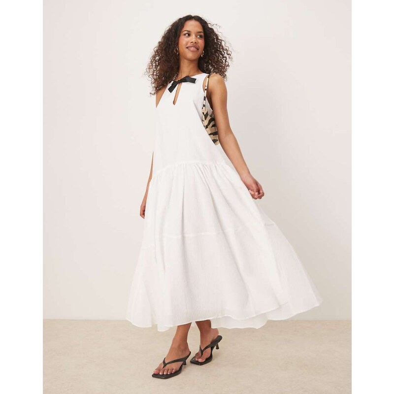 Ghospell tiered midi dress with contrast bow in white 106276235