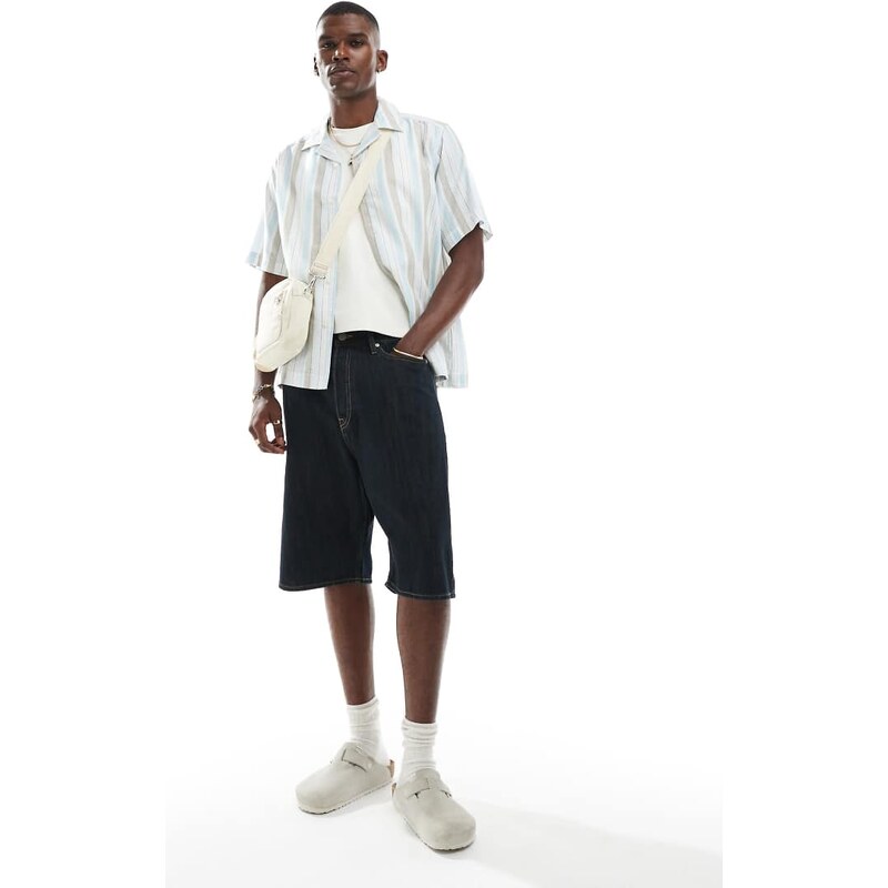 Jack & Jones Ron denim shorts in rinse wash-Blue