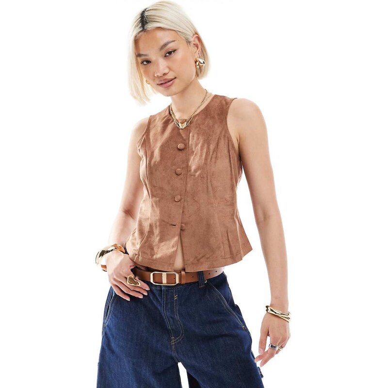New Look suedette waistcoat in tan-Brown 106645816