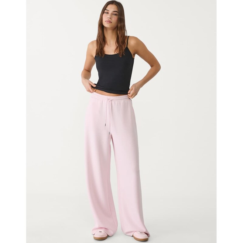 Stradivarius tank top in black 106579657
