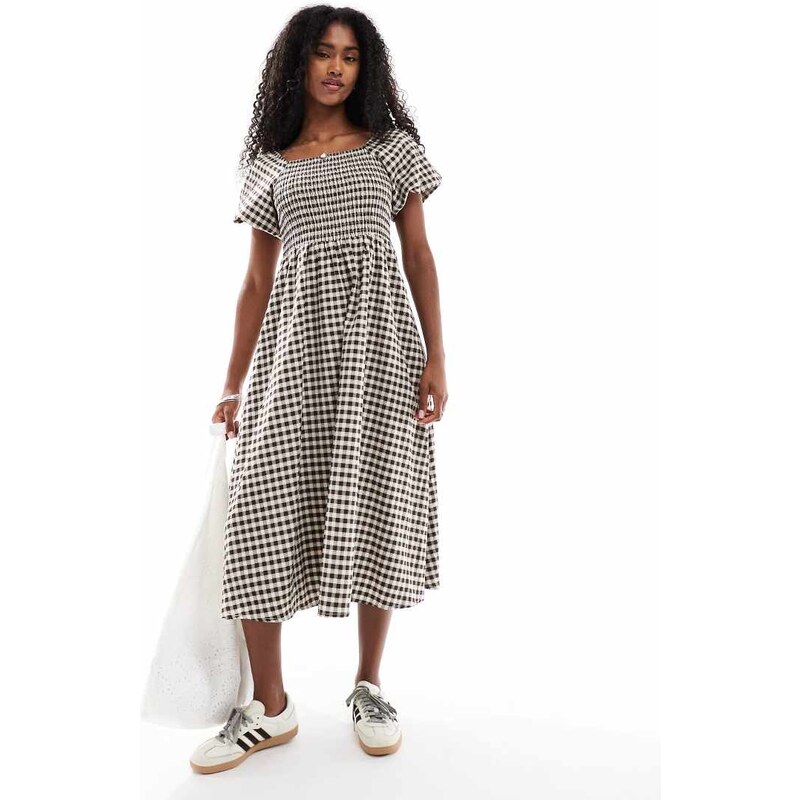 Daisy Street shirred top puff sleeve midi smock dress in brown