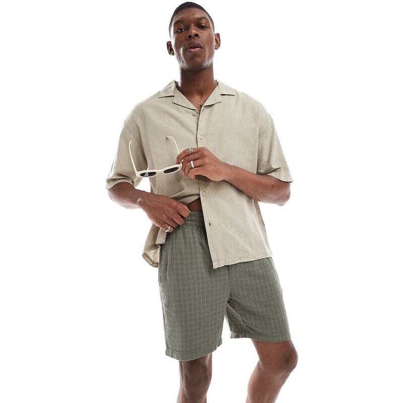 ONLY & SONS textured linen mix short in sage-Green