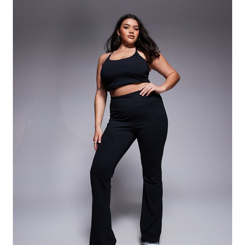 4505 Curve Icon soft touch high waist slim kick yoga legging in