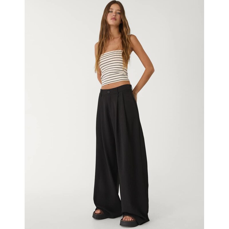 Stradivarius wide leg smart trousers with darts in black 106534759