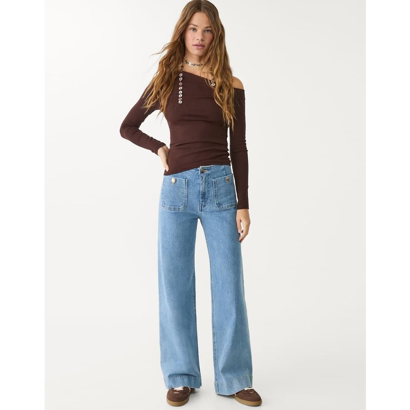 Stradivarius D77 minimalist jeans with pockets in light blue 108517815
