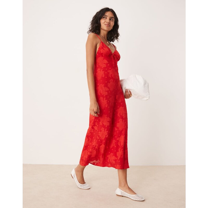Kiss The Sky jacquard sleeveless maxi dress in red 106579711