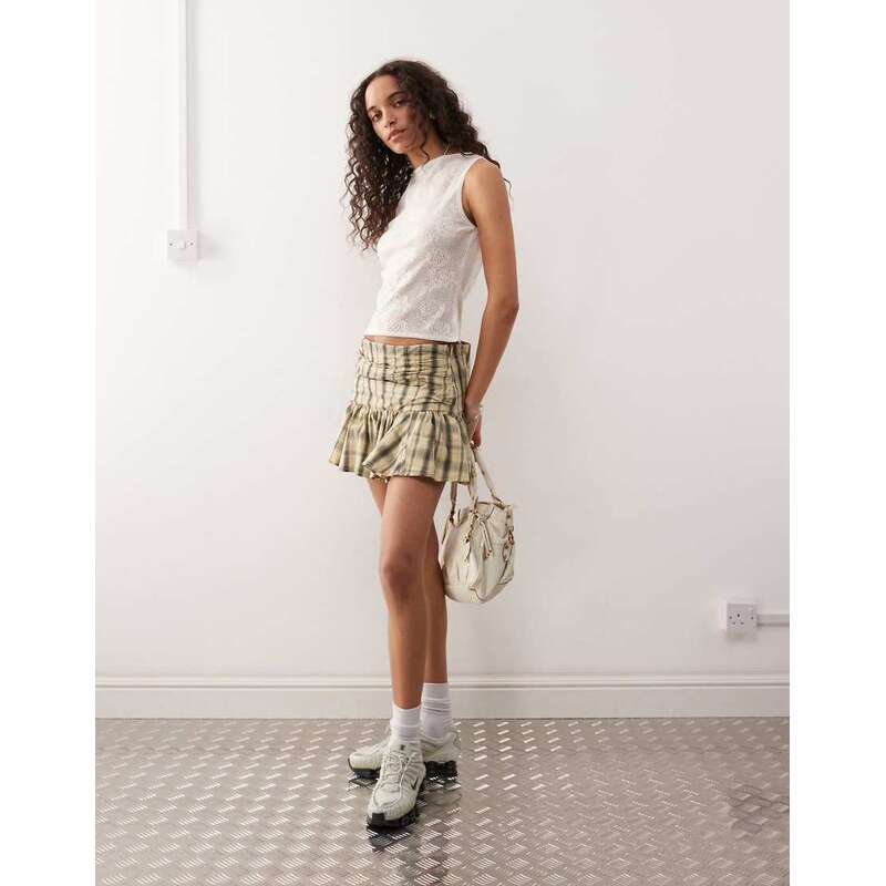 COLLUSION dropped waist check mini skirt in buttermilk-Yellow