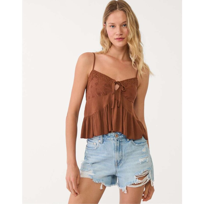 Stradivarius D75 ripped denim shorts in light blue 106842642