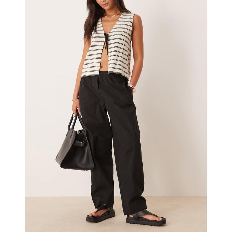Mango pull on barrel leg trouser in black 106603938
