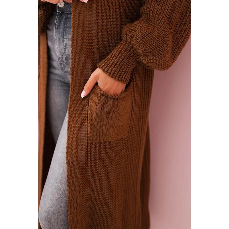 MladaModa Dlouhý kardiganový svetr model IT-8 barva tmavá camel 107997595