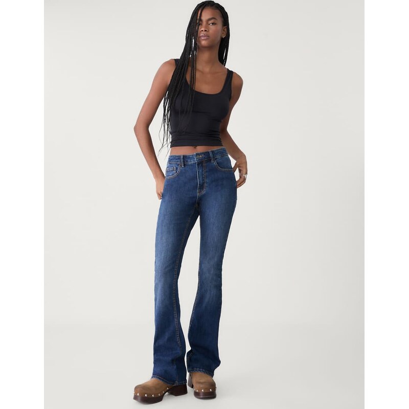 Stradivarius bootcut jeans in light blue 106707199