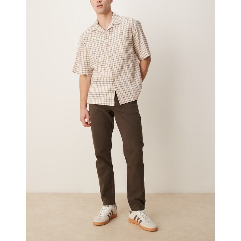 ASOS DESIGN tapered fit chinos in brown-Green