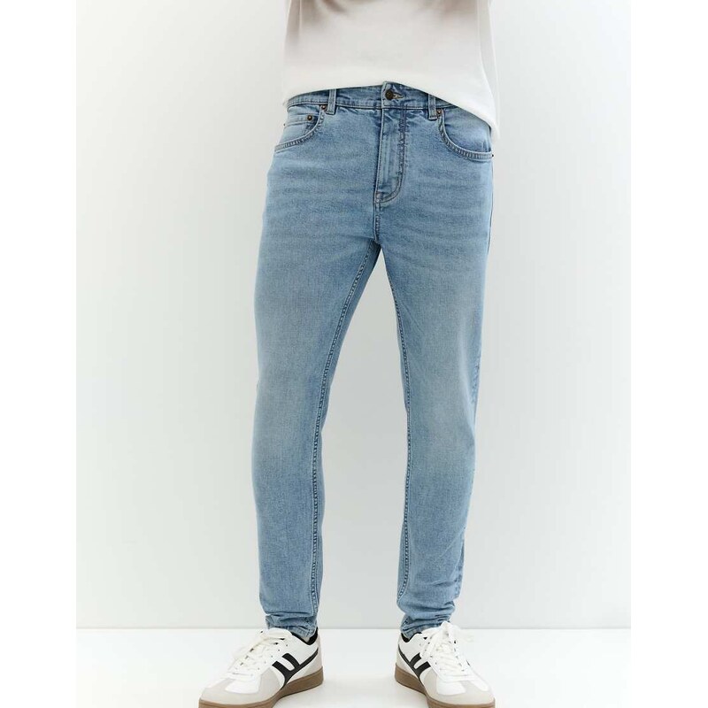 Pull&Bear skinny jeans in pale indigo-Blue