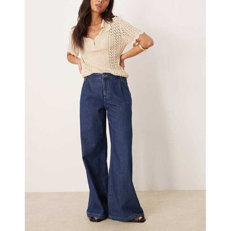 Mango pleat front fluid straight leg jean in dark blue 106752031