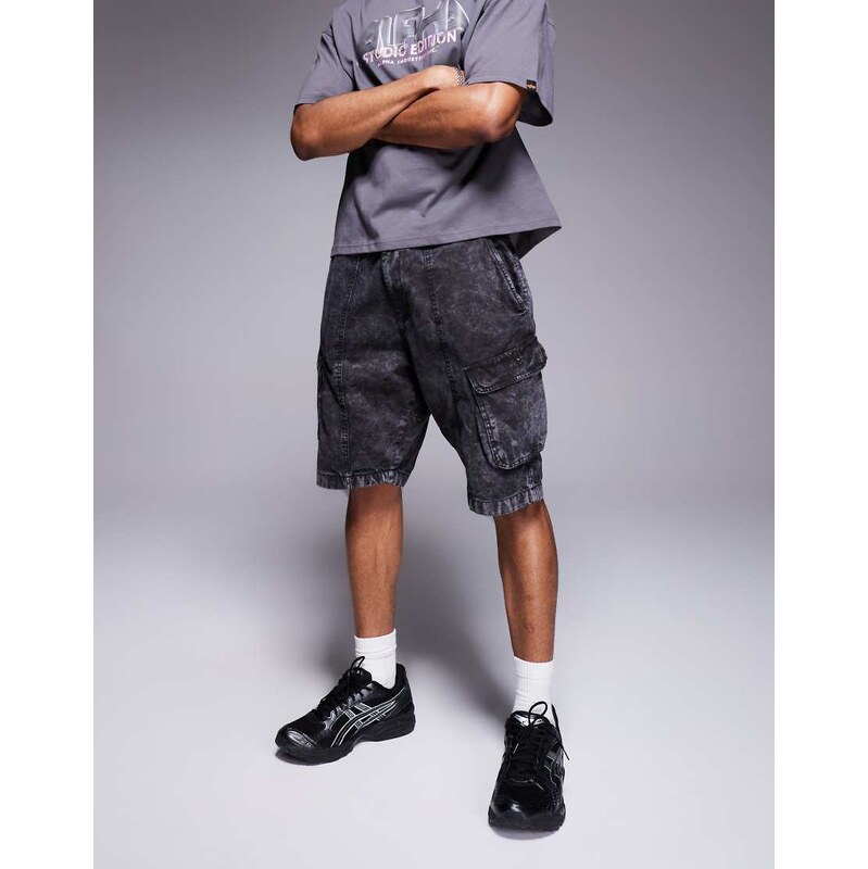 Alpha Industries Alpha utlity shorts in acid wash black 106759019