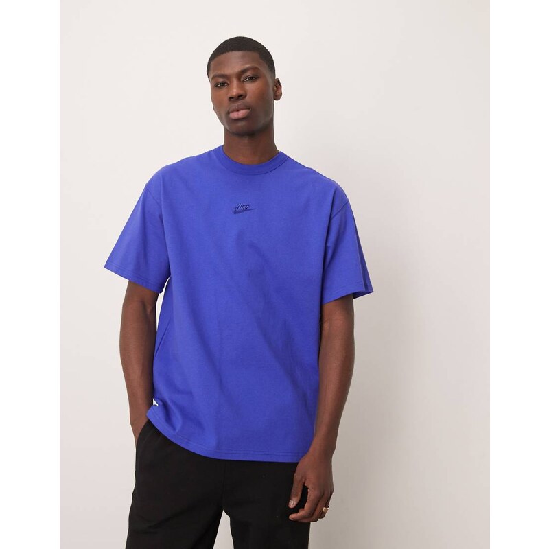 Nike Premium Essentials t-shirt in blue-Navy