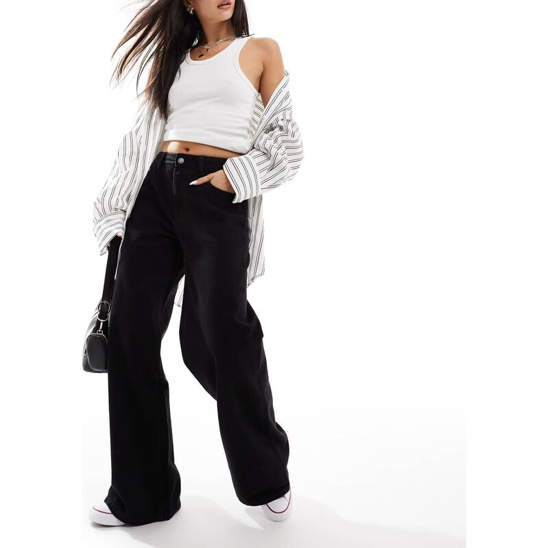 Bershka wide leg jeans in black