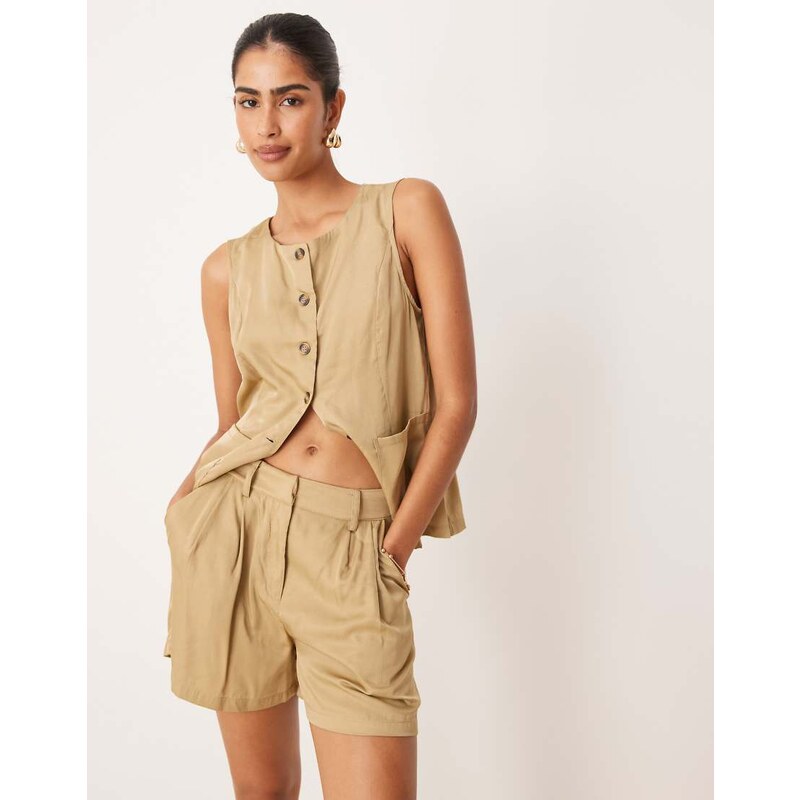 Vila high waisted pleated shorts co-ord in olive green 115545623
