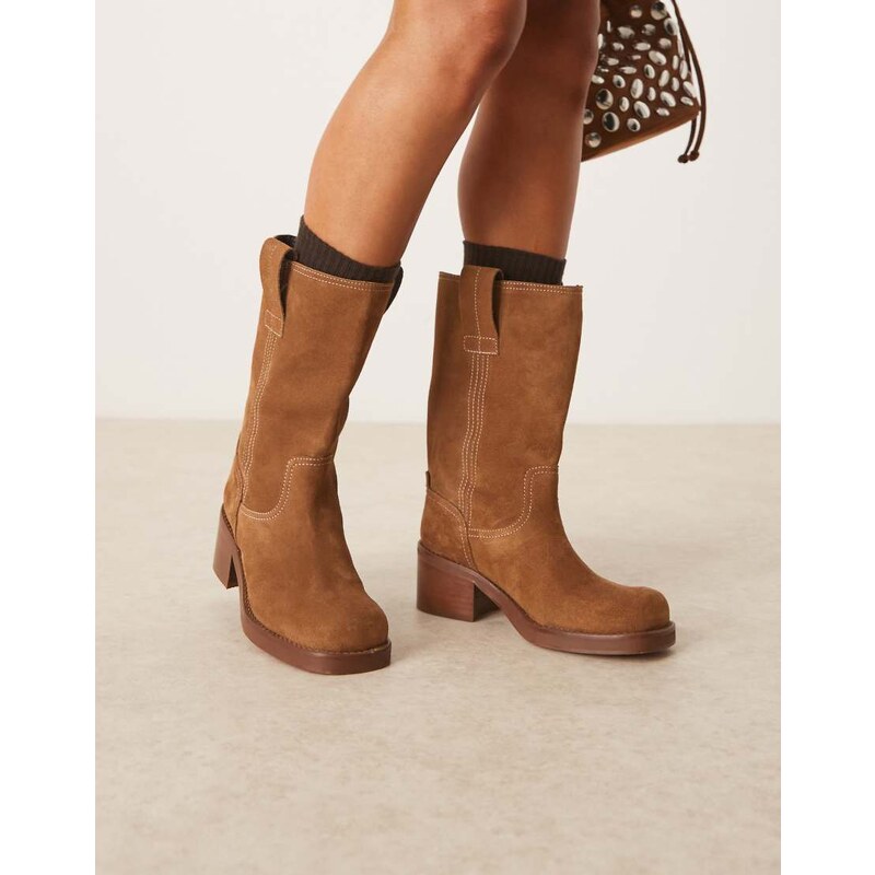 ASOS DESIGN Caspia premium suede trucker pull on boots in tan-Brown 115512304