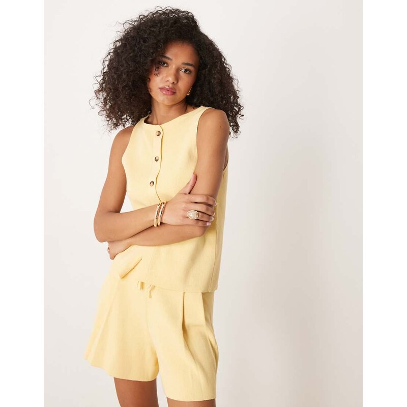 ASOS DESIGN knitted waistcoat co-ord in buttermilk-Yellow