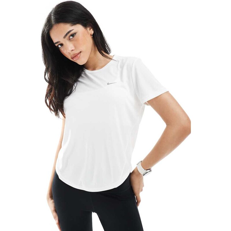 Nike Running Tempo Dri-FIT t-shirt in white 106837756