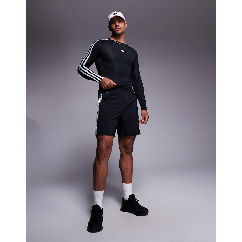adidas performance adidas Training essentials 3 stripe woven