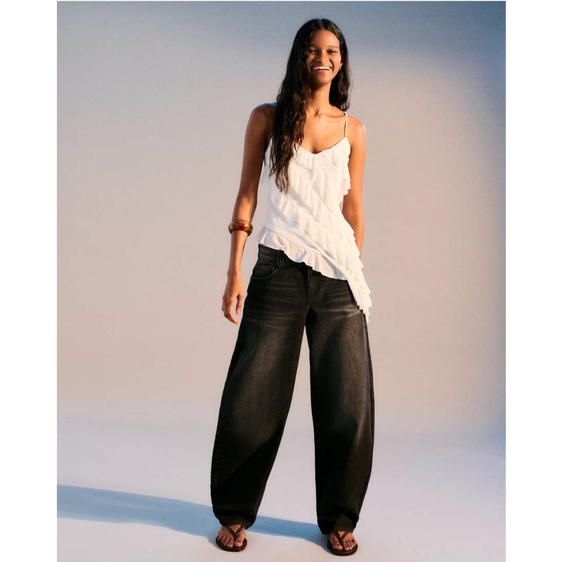 Bershka barrel jeans in black&white 106838488