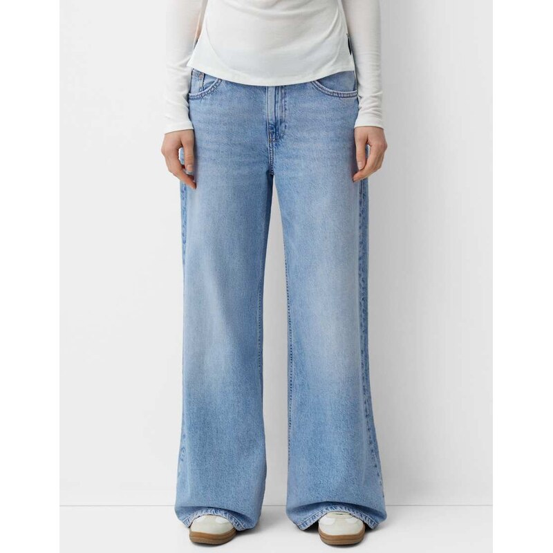 Bershka wide leg jeans in mid blue