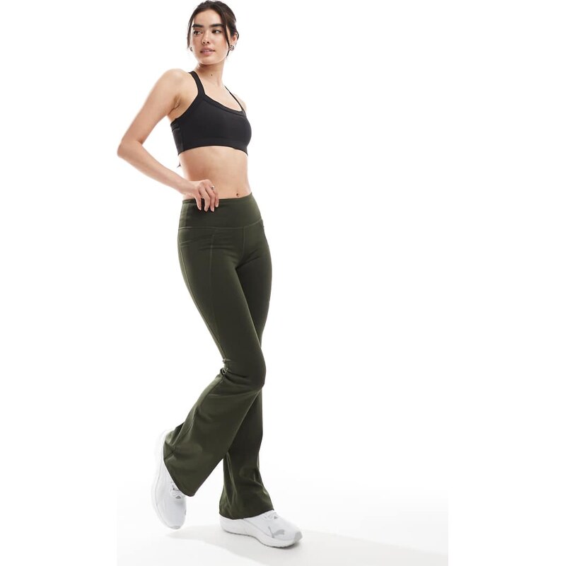 Puma Tad essential heavyweight flare training trousers in khaki-Green 115577329
