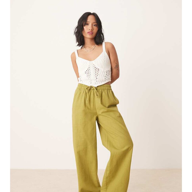 ASOS Petite ASOS DESIGN Petite linen look pull on trousers in olive 115510421