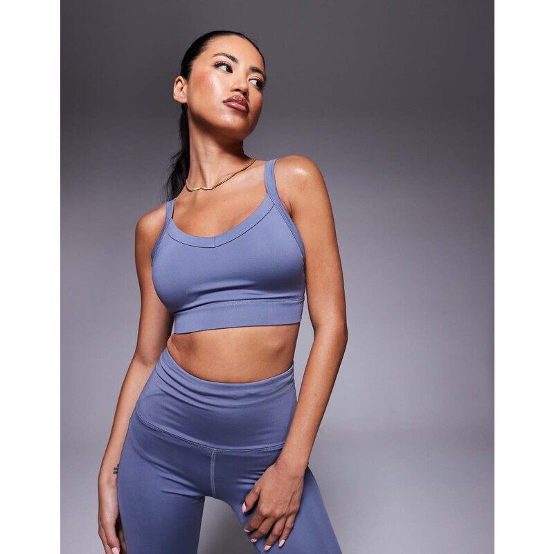 4505 Icon active medium support sports bra with removable padding and 115165561