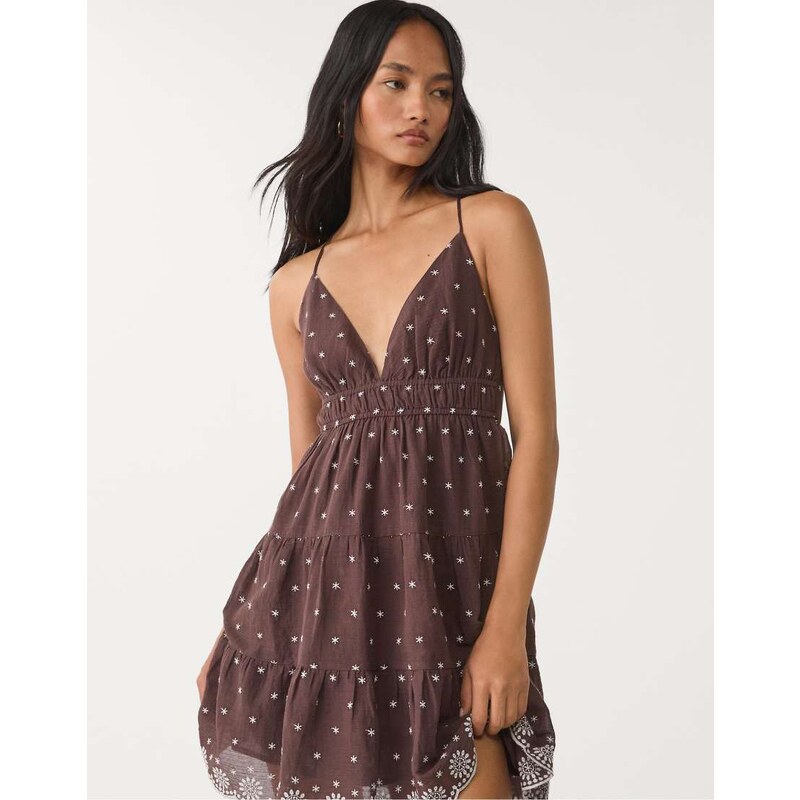 Stradivarius short embroidered dress in brown 108051974