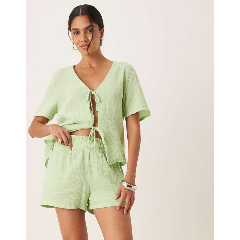 JDY cheesecloth shorts co-ord in pistachio green 113297089
