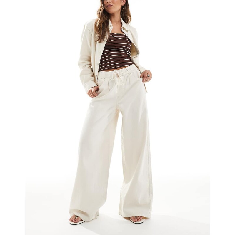 Vero Moda wide leg jeans with tie waist in ecru-White 115740596