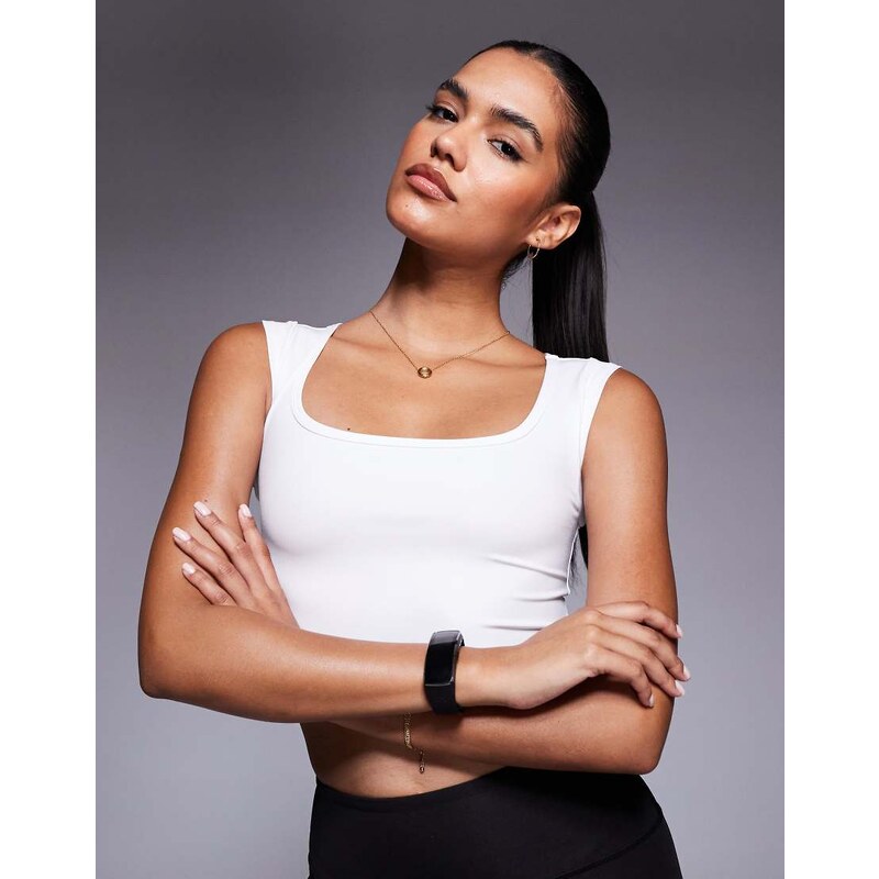 4505 active square neck cap sleeve top in white 107127575