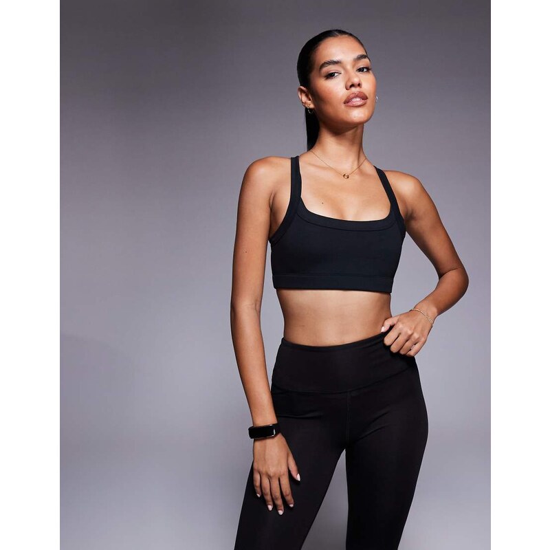 4505 Icon soft touch medium support soft touch square neck