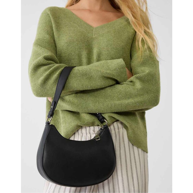 Stradivarius half moon shoulder bag in black 108091541