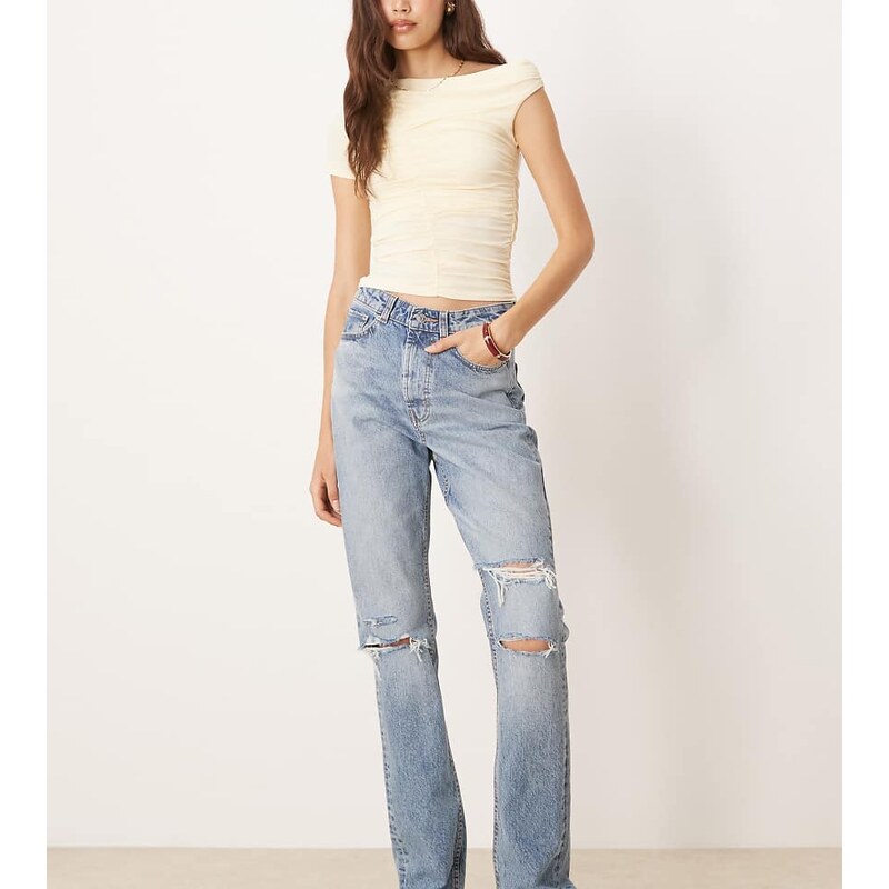 ASOS Tall ASOS DESIGN Tall mid rise straight jeans in lightwash with 113557501