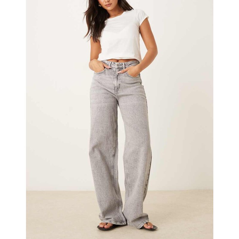 Vila Freya high waist wide leg jeans in light grey 115577339