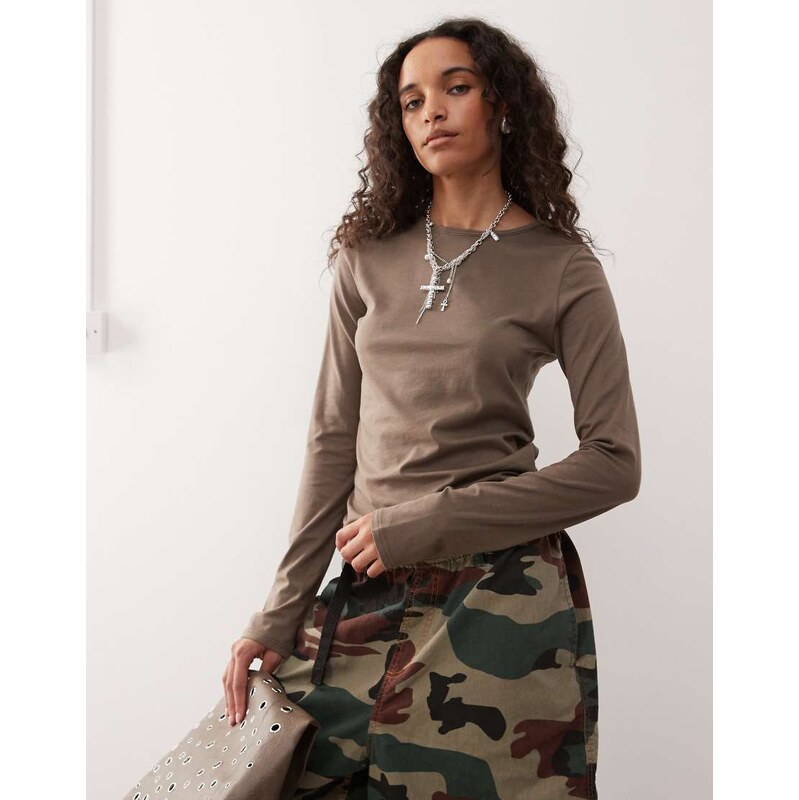 Weekday super soft long sleeve top in mole-Brown 113750419