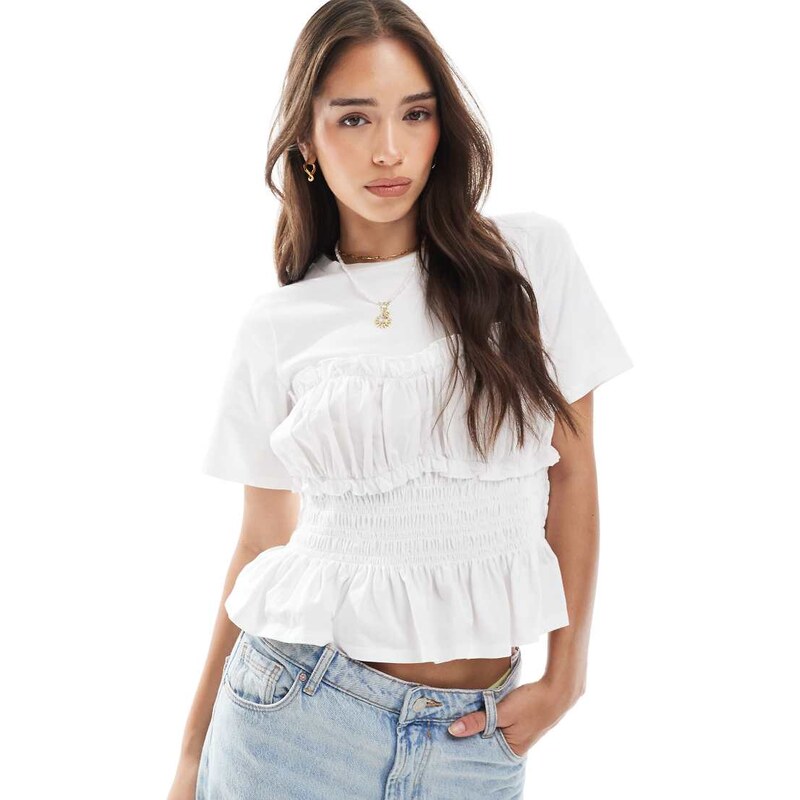 Pieces ruched bodice t-shirt in white 115730563