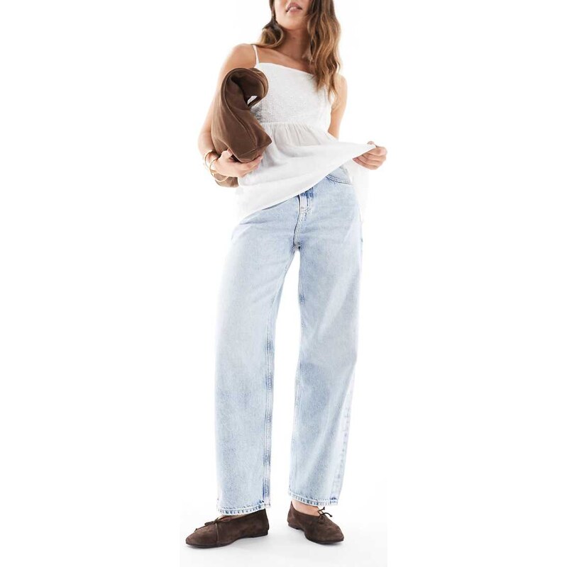 Calvin Klein Jeans barrel jeans in light blue wash