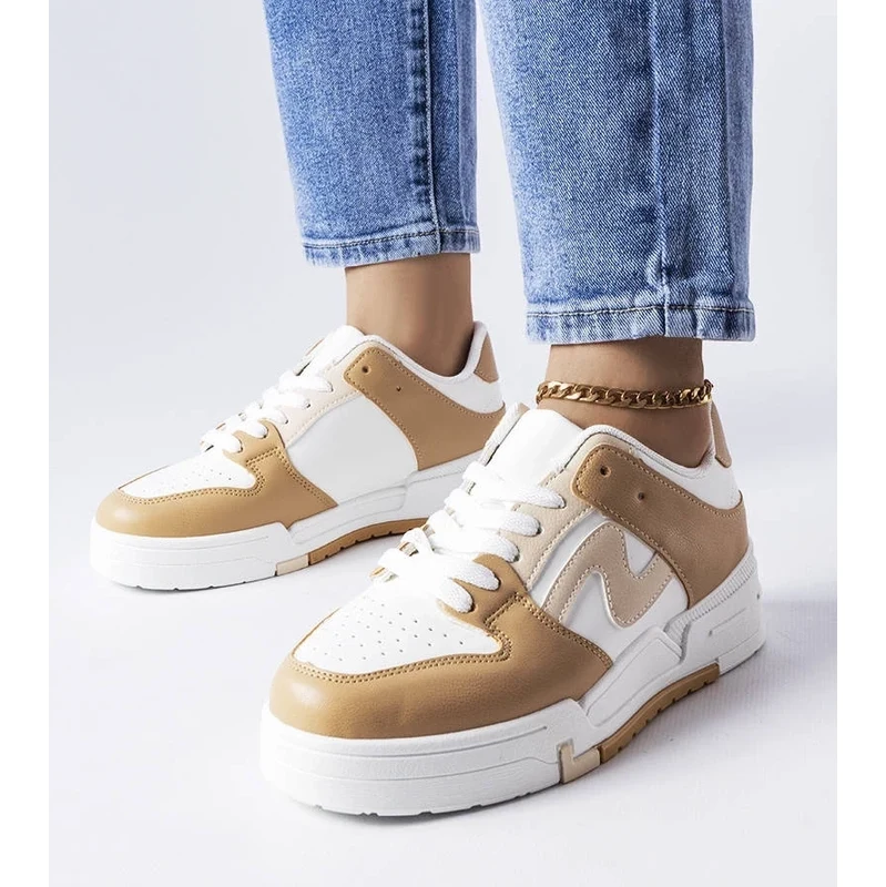 Gemre Brown shoes with thicker soles Harter