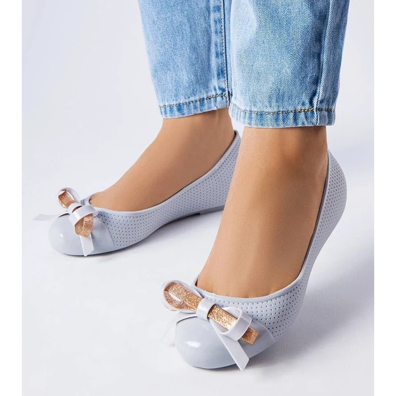 Gemre Gray ballet flats adorned with a bow Harlingen 106990259
